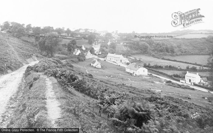Photo of Llanmadog, Village c.1935