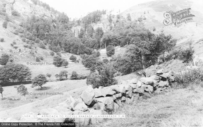 Photo of Llanrhaeadr Ym Mochnant, Approach To Pistyll Rhaeadr c.1960