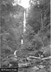 Llanrhaeadr Ym Mochnant, The Waterfall c.1955, Llanrhaeadr-Ym-Mochnant