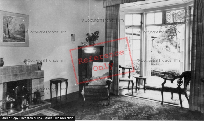 Photo of Llanrhaeadr Ym Mochnant, Wynnstay Arms, Lounge c.1955
