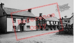 Red Lion Hotel c.1955, Llansannan