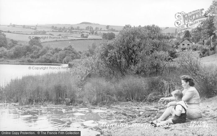 Photo of Llansilin, Moelfre Pool c.1955