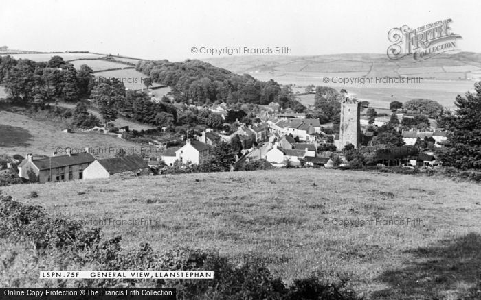 Photo of Llansteffan, General View c.1960