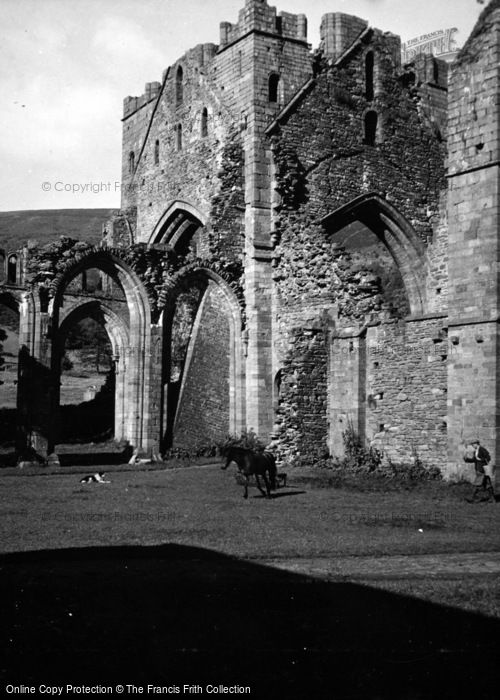 Photo of Llanthony, The Priory c.1950