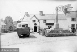 The Cross And Old White Hart Inn 1937, Llantwit Major