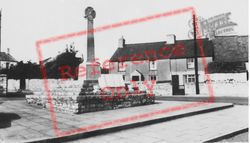 The Memorial c.1965, Llantwit Major