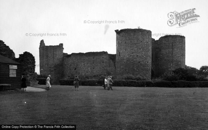 Photo of Llanvetherine, White Castle 1955