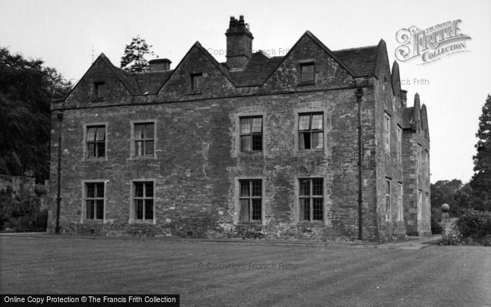 Photo of Llanvihangel Crucorney, Llanvihangel Court 1955
