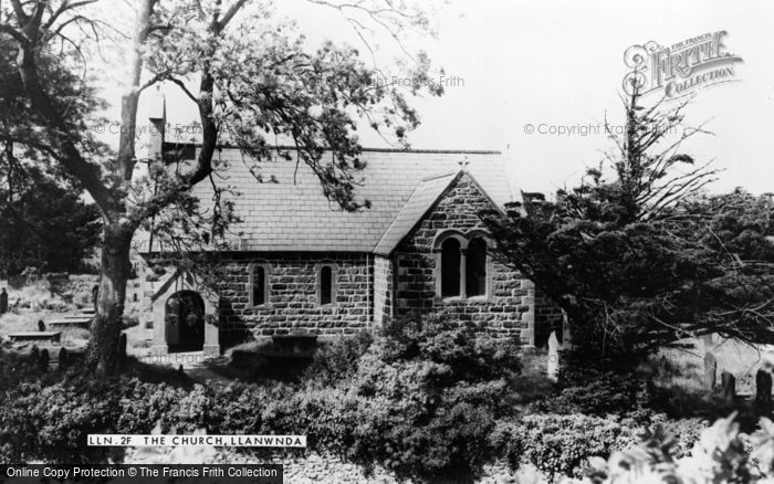 Photo of Llanwnda, St Gwyndaf's Church c.1965