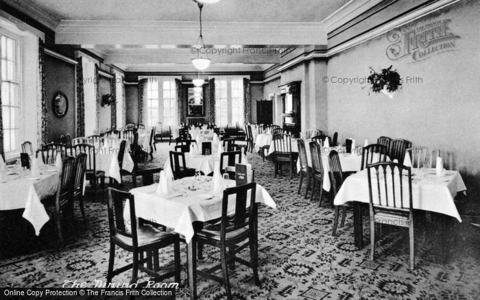 Photo of Llanwrtyd Wells, Abernant Lake Hotel, The Dining Room c.1955