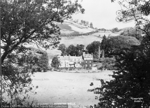 Photo of Llanwrtyd Wells, Dol Y Coed Hotel c.1960