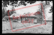 Dolecoed Wells c.1955, Llanwrtyd Wells