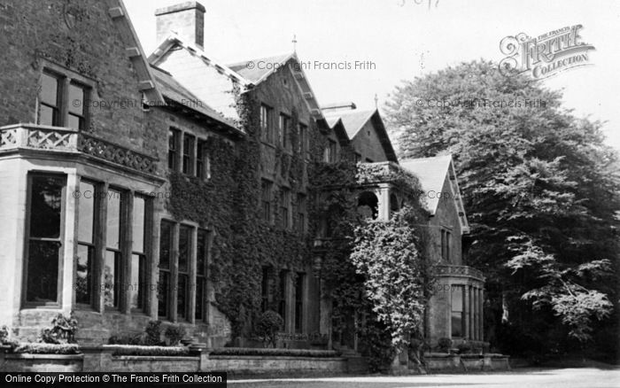 Photo of Llanybydder, Highmead c.1950