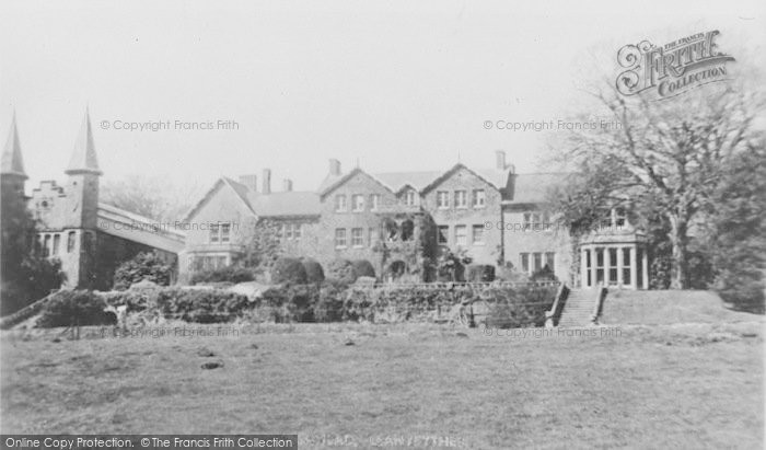 Photo of Llanybydder, Highmead c.1955