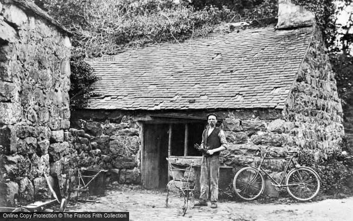 Photo of Llanystumdwy, The Old Village Smithy c.1910