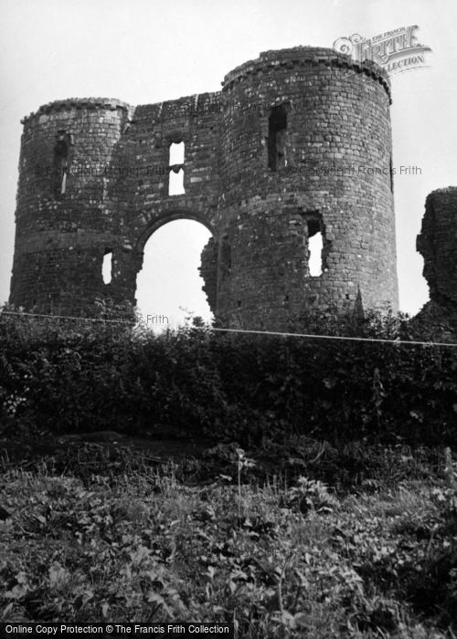 Photo of Llawhaden, Castle, The Gatehouse 1953
