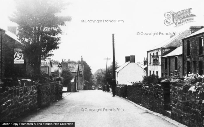 Llwydcoed photo