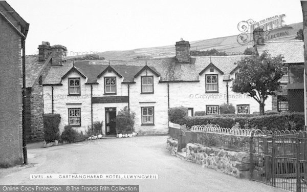 Photo of Llwyngwril, Garthangharad Hotel c.1955