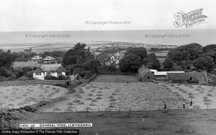 Photo of Llwyngwril, General View c.1955