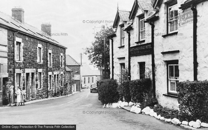 Photo of Llwyngwril, Village c.1960