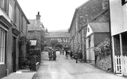 Village Street c.1950, Llwyngwril