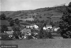 Pentre Cilgwyn c.1950, Llwynmawr
