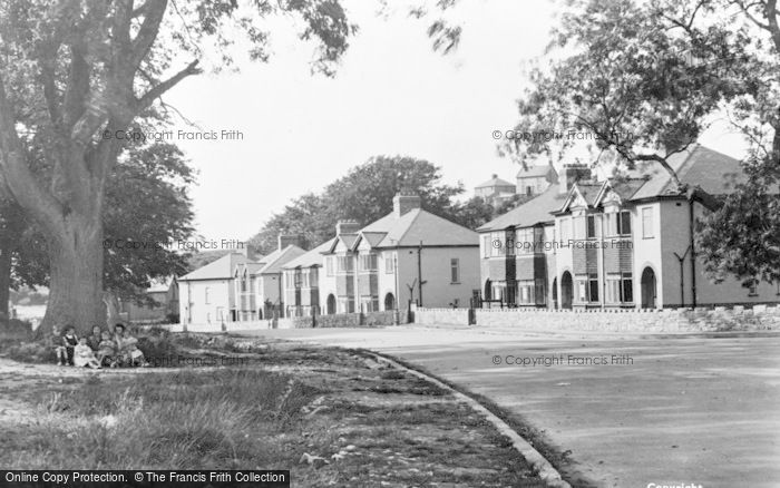 Photo of Llysfaen, Gadlas Road c.1950