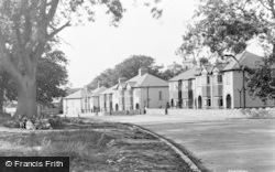 Gadlas Road c.1950, Llysfaen