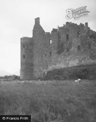 Kilchurn Castle 1949, Loch Awe