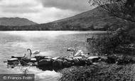 Loch Earn photo