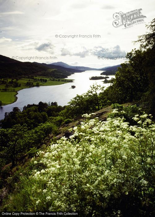 Photo of Loch Tummel, The Queen's View 1984