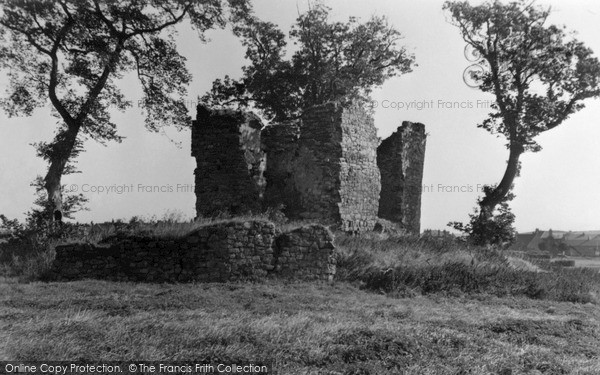 Photo of Lochore, Castle 1953