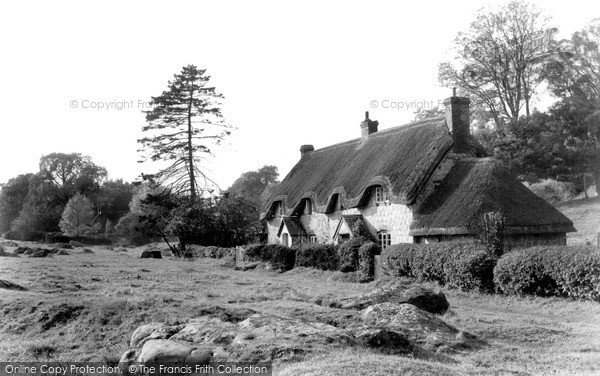 Photo of Lockeridge, the Dene c1955