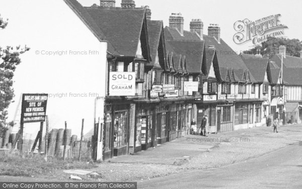 Photo of Locksbottom, The Village c.1955