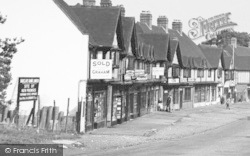 The Village c.1955, Locksbottom