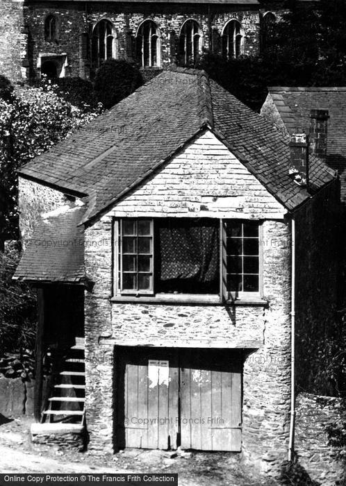 Photo of Loddiswell, Old Cottage 1890