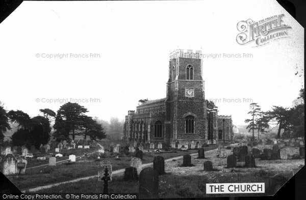 Photo of Loddon, Holy Trinity Church c.1968