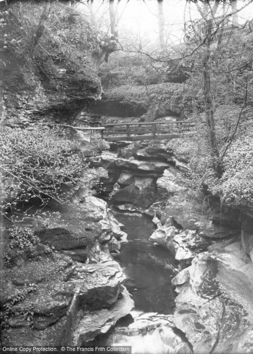 Photo of Lofthouse, How Stean Gorge c.1935