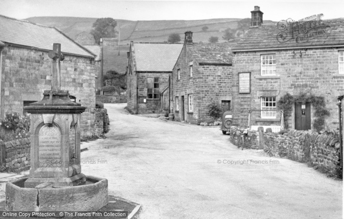 Photo of Lofthouse, Post Office Stores And The Fountain 1950