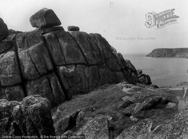 Photo of Logan Rocks, 1928