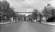 Admiralty Arch c.1960, London