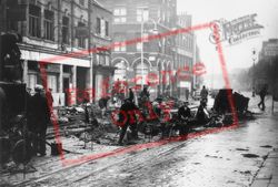Air Raid Damage, Borough High Street, Southwark 1940, London