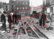 Bomb Damage, Parker's Row And The Swan And Sugar Loaf c.1940, London