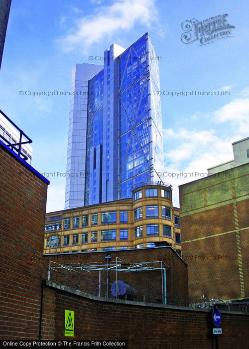 Photo of London, Broadgate Tower From Earl Street 2011