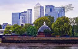 Canary Wharf, Island Gardens And The Dome Of Brunel's Greenwich Foot Tunnel 2010, London
