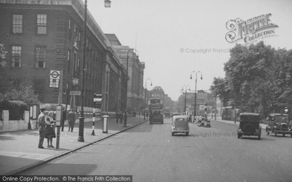 Photo of London, Euston Road c.1950