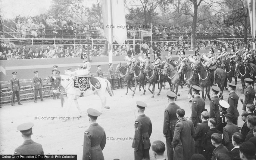 London, George VI Coronation, Military Parade 1937