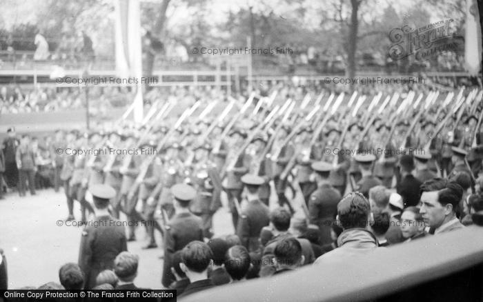 Photo of London, George VI Coronation, Military Parade 1937