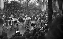 George VI Coronation, The Parade 1937, London