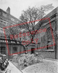 Girdler's Hall, The Mulberry Tree c.1895, London
